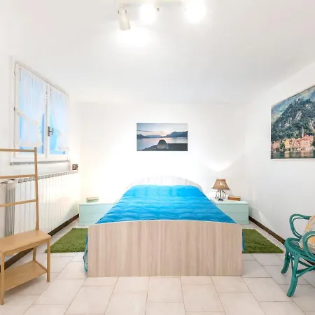 Via Dei Boschi Ametista Varenna Apartment *